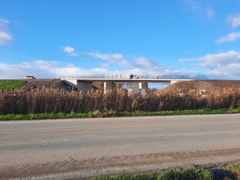 Ansicht der Arbeiten an der Brücke mit Strecke II